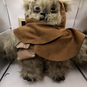 Figura Ewok Star Wars de 50 cm Hecha a Mano y Única